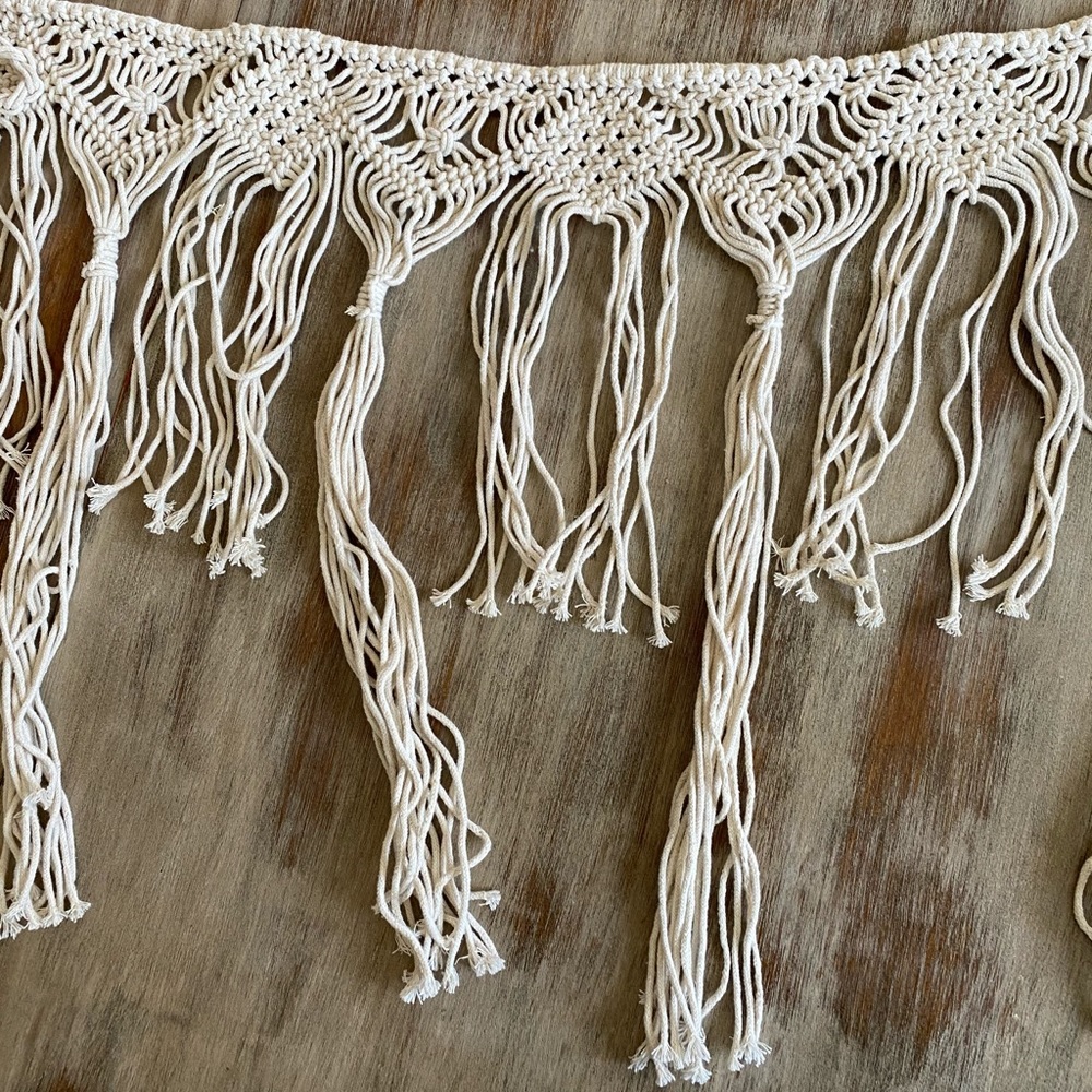 NWT Anthropologie Macrame Wall Hanging Banner - Picture 1 of 2